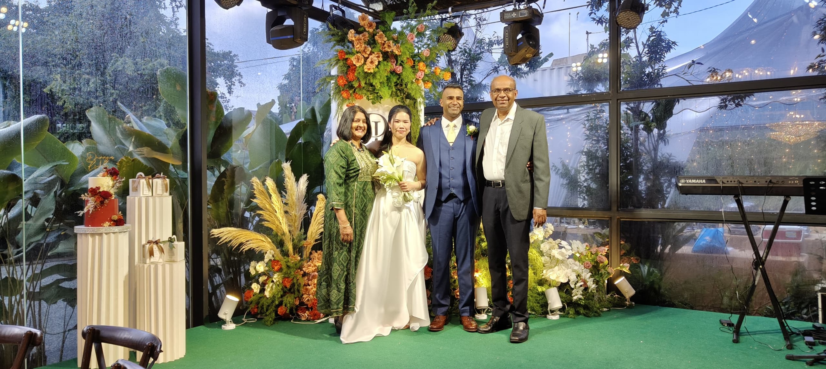 A Night to Remember : Li Hui And Darran’s Unforgettable Wedding at ...
